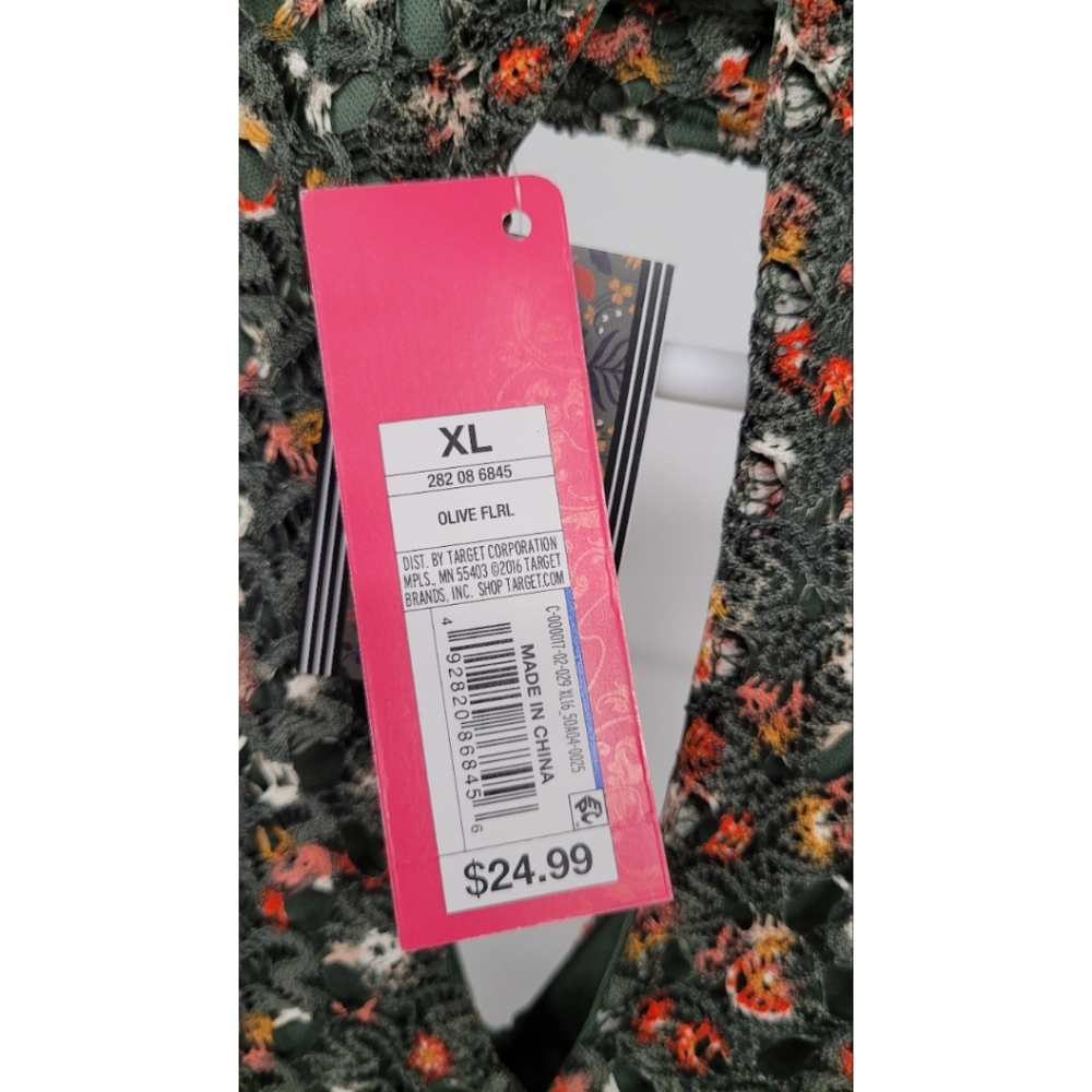NWT | Lacy Floral Xhilaration Dress - Picture 5 of 7